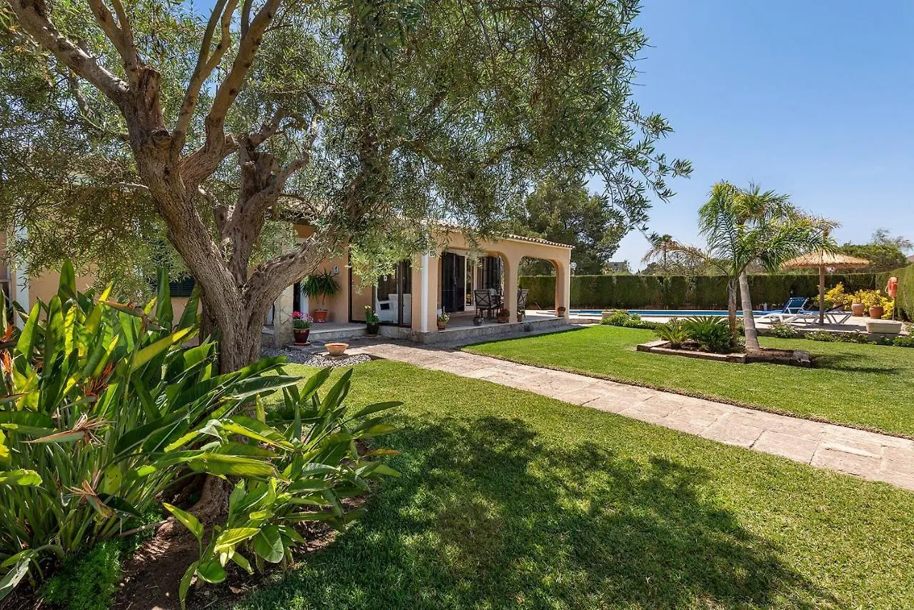 Villa Iris - Alcudia Spain